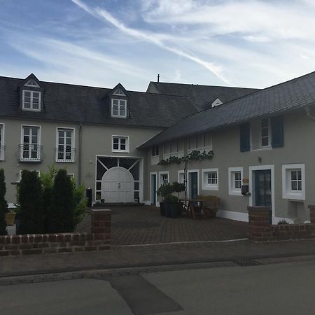 Ferienwohnung Stuebchen Salmtal Buitenkant foto